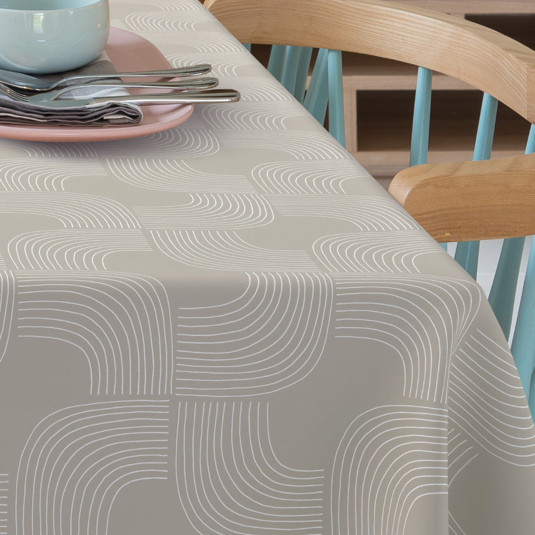 Asami Stone – Extra starke Wachstuch Tischdecke mit sanftem grafischem Ausdruck