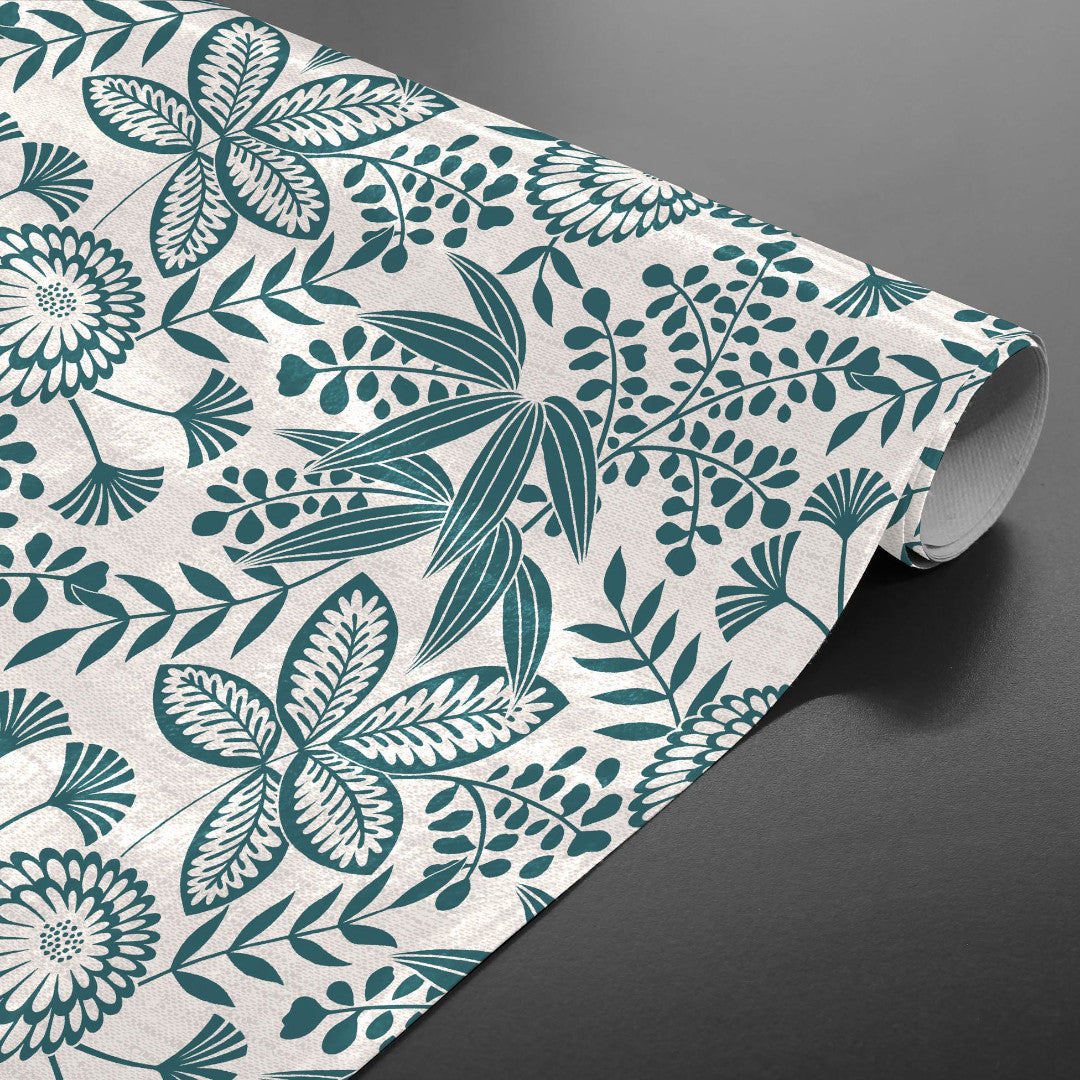 Fleuria Emerald Green - Wachstuch Tischdecke mit botanischem Muster in gedecktem Blaugrün, aufgerollt