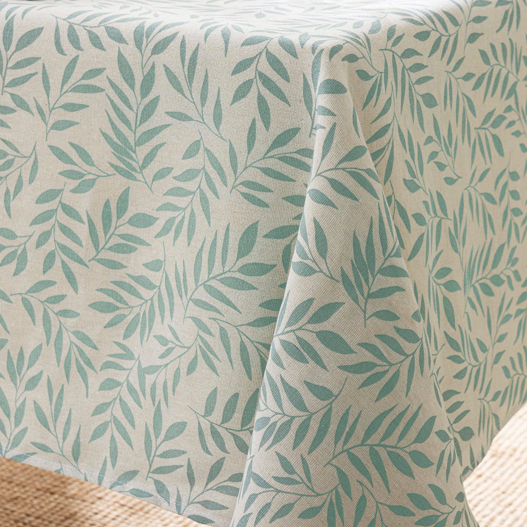 Naya Sauge – Stofftischdecke in Leinenoptik mit feinem Blattmuster – 140 x 240 cm, Ecke