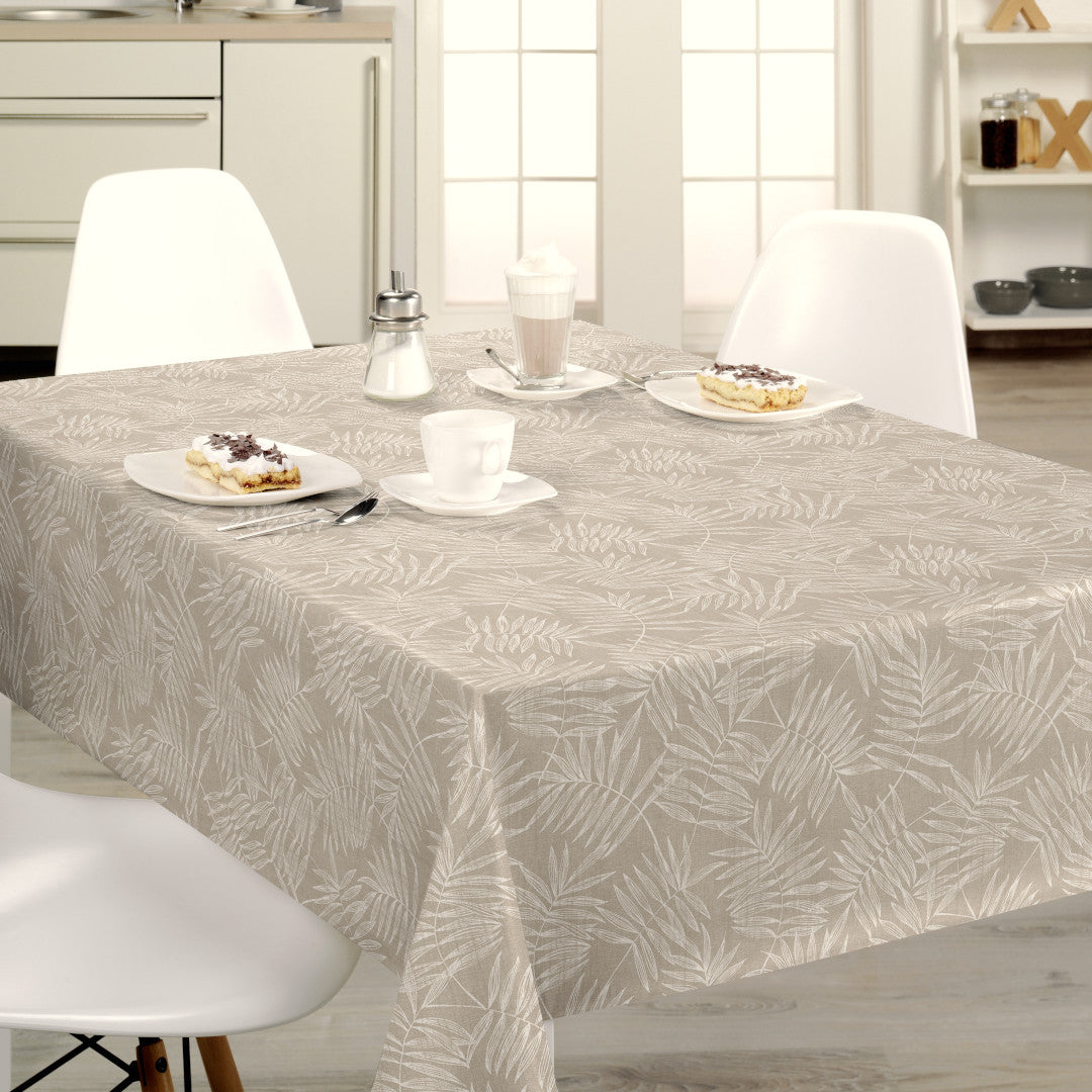 Nordfavn Hojas Beige – Wachstuch Tischdecke mit hellem Blattmuster in Leinenoptik, Ambienteaufnahme