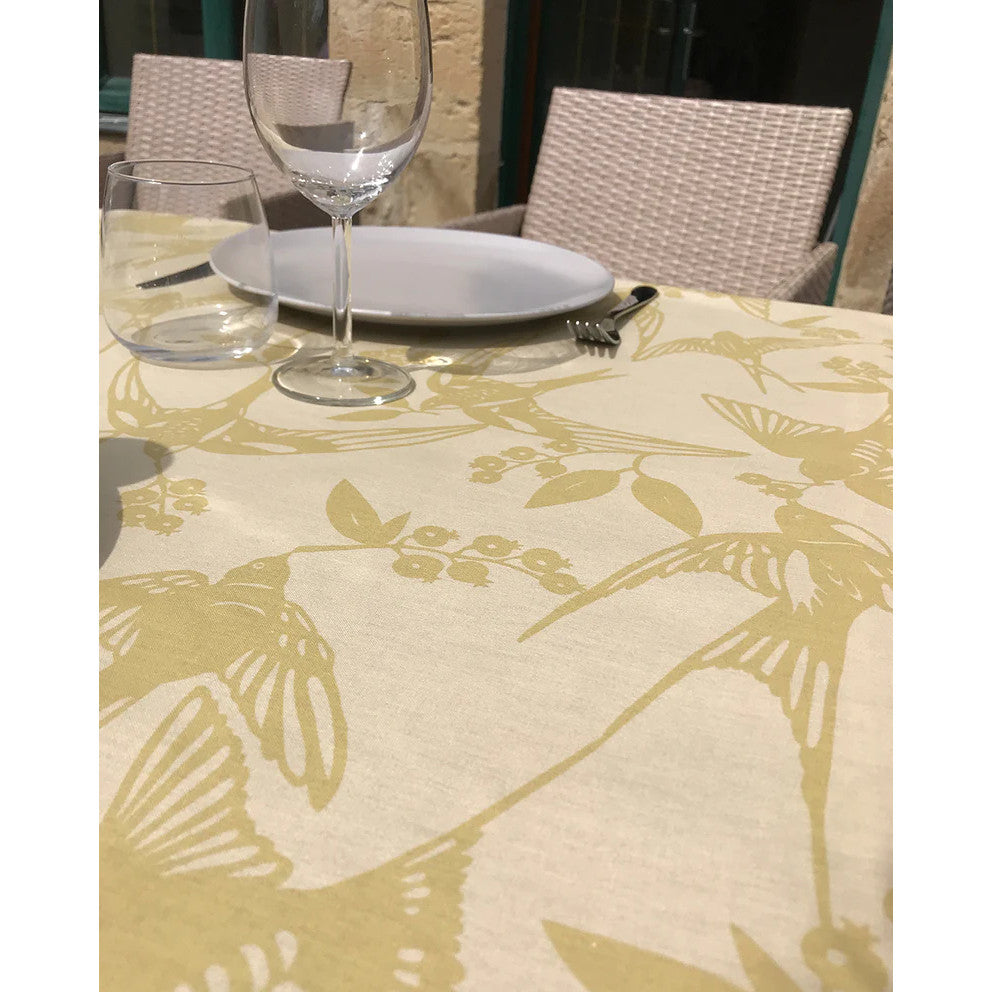 BIRDS Golden - Notes by Susanne Schjerning - abwaschbare Tischdecke mit rutschfester Unterseite