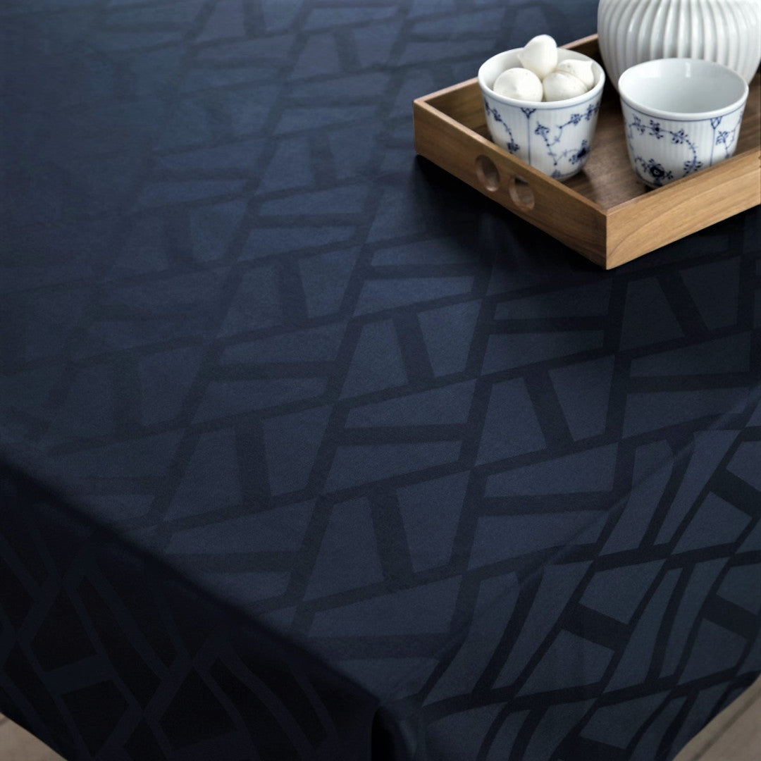 Compliments Ice Damast Tischdecke, Blau - 140 x 180 cm