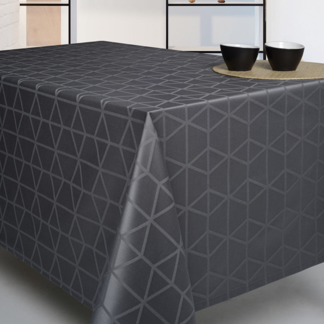 Engholm Pelikan Damast Tischdecke – Grau 140 x 370 cm, Ambienteaufnahme