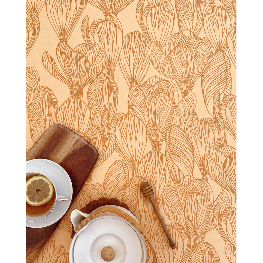 Flora Golden - Notes by Susanne Schjerning - abwaschbare Tischdecke mit rutschfester Unterseite