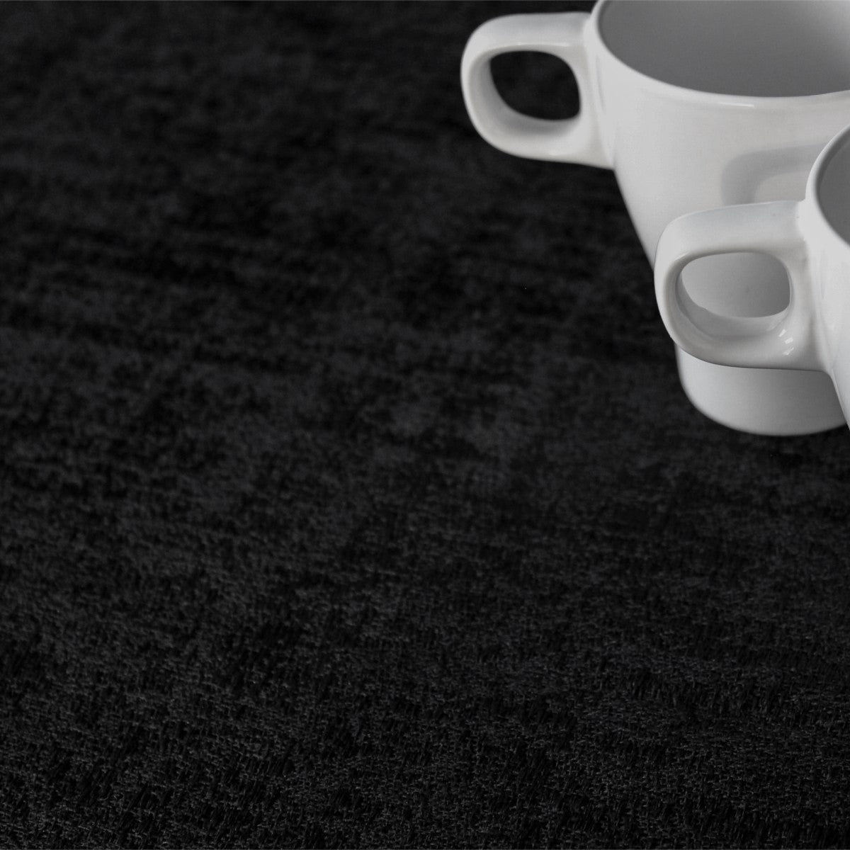 Morillo Luxxus Schwarz – jacquardgewebte abwaschbare Tischdecke, 160 cm