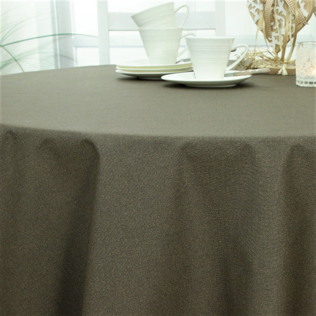 Einfarbige runde abwaschbare Tischdecke Taupe – Dali 160 cm breit