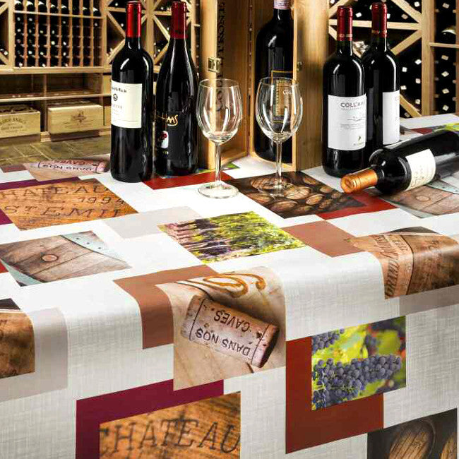 Vino Vingård, schöne Wachstuch Tischdecke mit Motiven vom italienischen Weingut