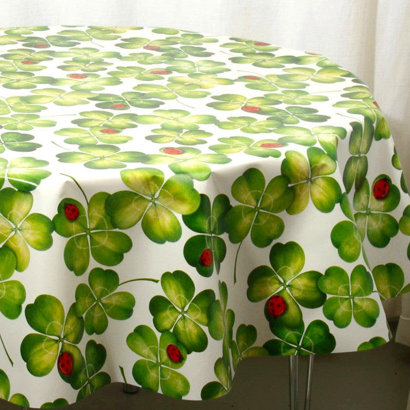 Wachstuch Tischdecke mit Marienkäfern und vierblättrigem Klee