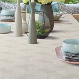 Asami Stone – Extra starke Wachstuch Tischdecke mit sanftem grafischem Ausdruck, Nahaufnahme