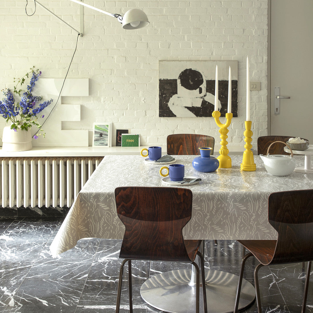 Dakarai Linen - Lola Wachstuch Tischdecke mit exotischem Look, Ambiente