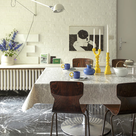 Dakarai Linen - Lola Wachstuch Tischdecke mit exotischem Look, Ambiente