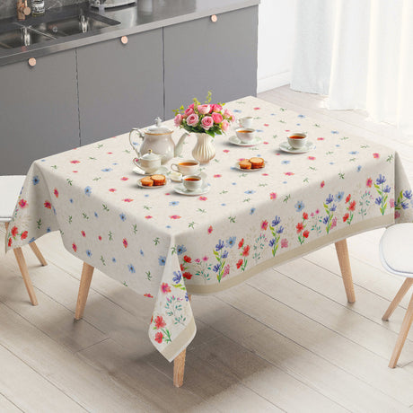 Engblomst Beige – Wachstuch Tischdecke mit Blumenbordüre, Ambiente