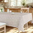 Frøvik Beige – extra breite Wachstuch Tischdecke in Leinenoptik, 180 cm, Küchenumgebung