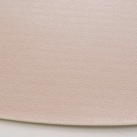 Galita Cream - Tischset aus Kunstleder 37 x 45 cm, wendbar, Nahaufnahme