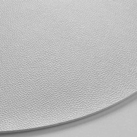 Granis Silver - Rundes Tischset aus Kunstleder Ø 38 cm, wendbar, Nahaufnahme