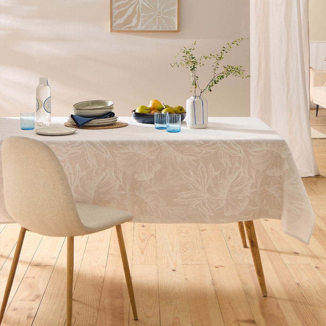 Lorenza – Stofftischdecke in Leinenoptik mit großem Blattmuster – 140 x 240 cm, Ambiente