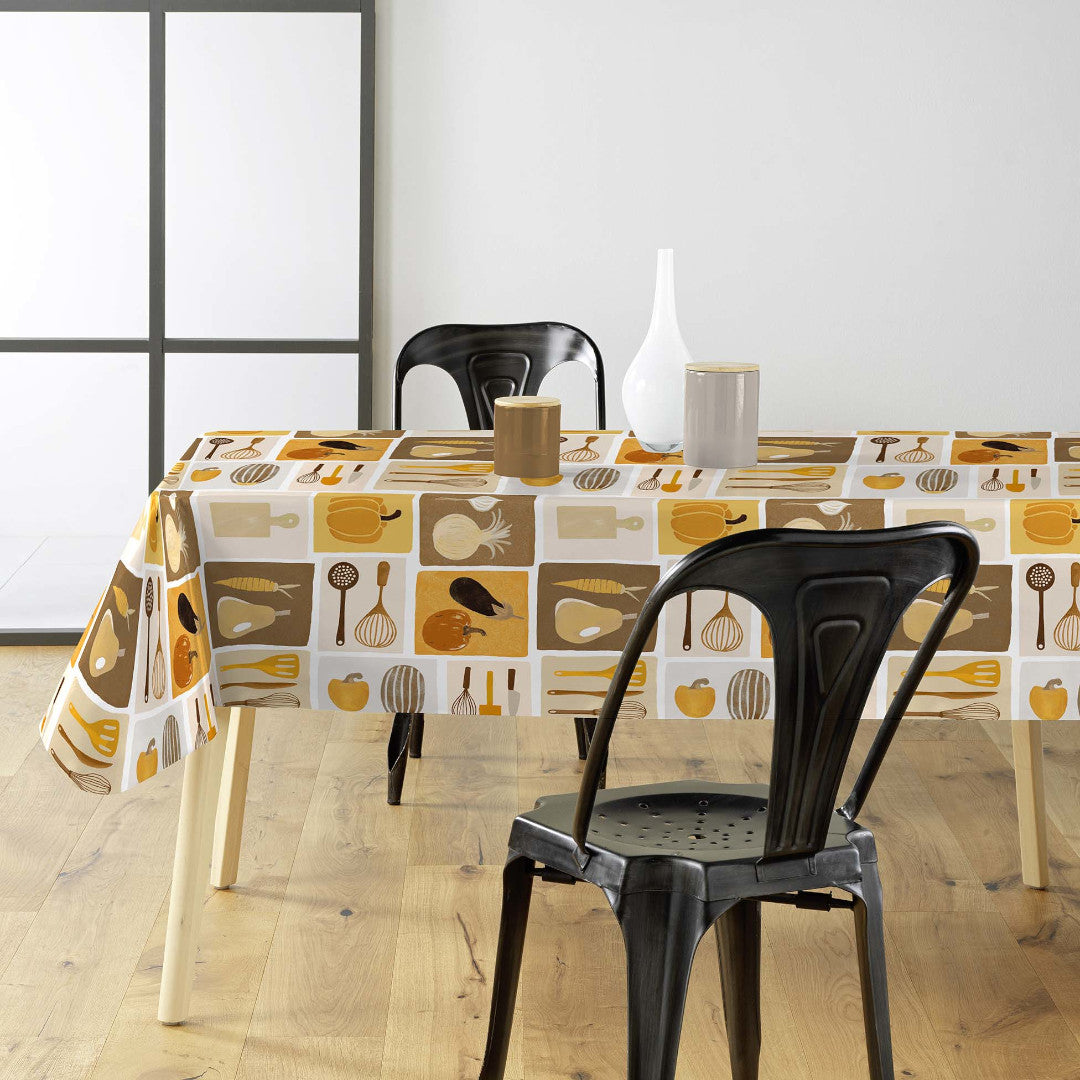 Minestrone Caramel – Wachstuch Tischdecke mit warmen Küchenmotiven, Ambiente 1