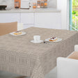 Nordfavn Adamascado Positivo Beige – Wachstuch Tischdecke mit Damastmuster, Ambiente
