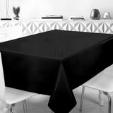 Nordfavn Uni Pirate Black - einfarbige, halbglänzende Wachstuch Tischdecke, Ambiente