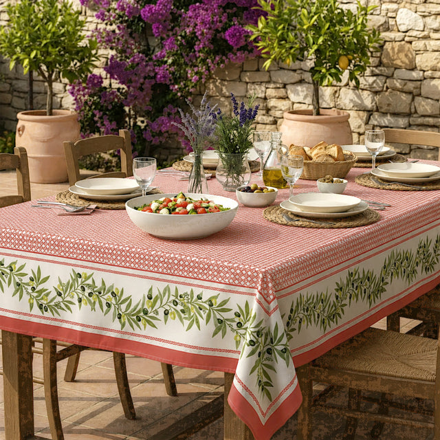 Nyons Terracotta - Rechteckige Provence-Tischdecke 155 x 250 cm, Gartenambiente