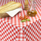 Picnic Red – Karierte Wachstuch Tischdecke mit Textiloptik, Ecke