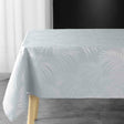 Plumette Grey – Damasttischdecke mit gewebtem Palmblattmuster – 140 x 240 cm