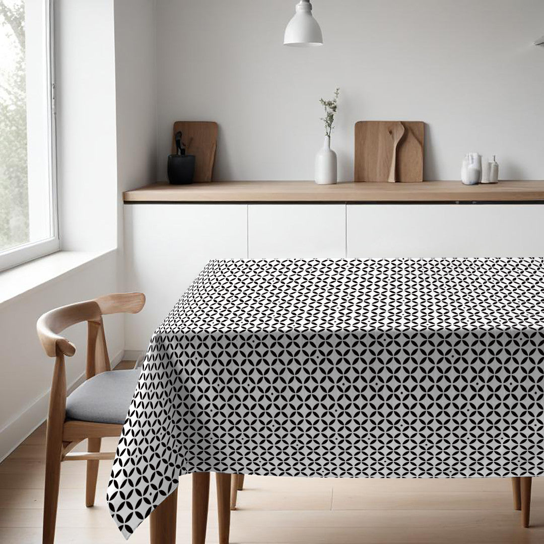 Raipur Black – schwarz-weiße Wachstuch Tischdecke mit grafischem Muster, Küche