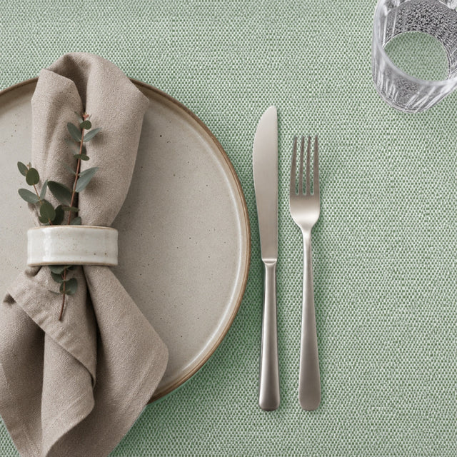Nordfavn Roa Wasabi Grün – Breite jacquardgewebte abwaschbare Tischdecke, 160 cm