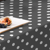 Top Dots Grey - Wachstuch Tischdecke in Dunkelgrau mit weißen Punkten, Nahaufnahme
