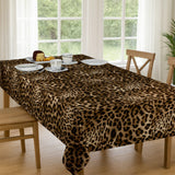 Wachstuch Tischdecke Leopard Luxe – exotische Tischdekoration mit Animalprint, Wohnzimmerambiente