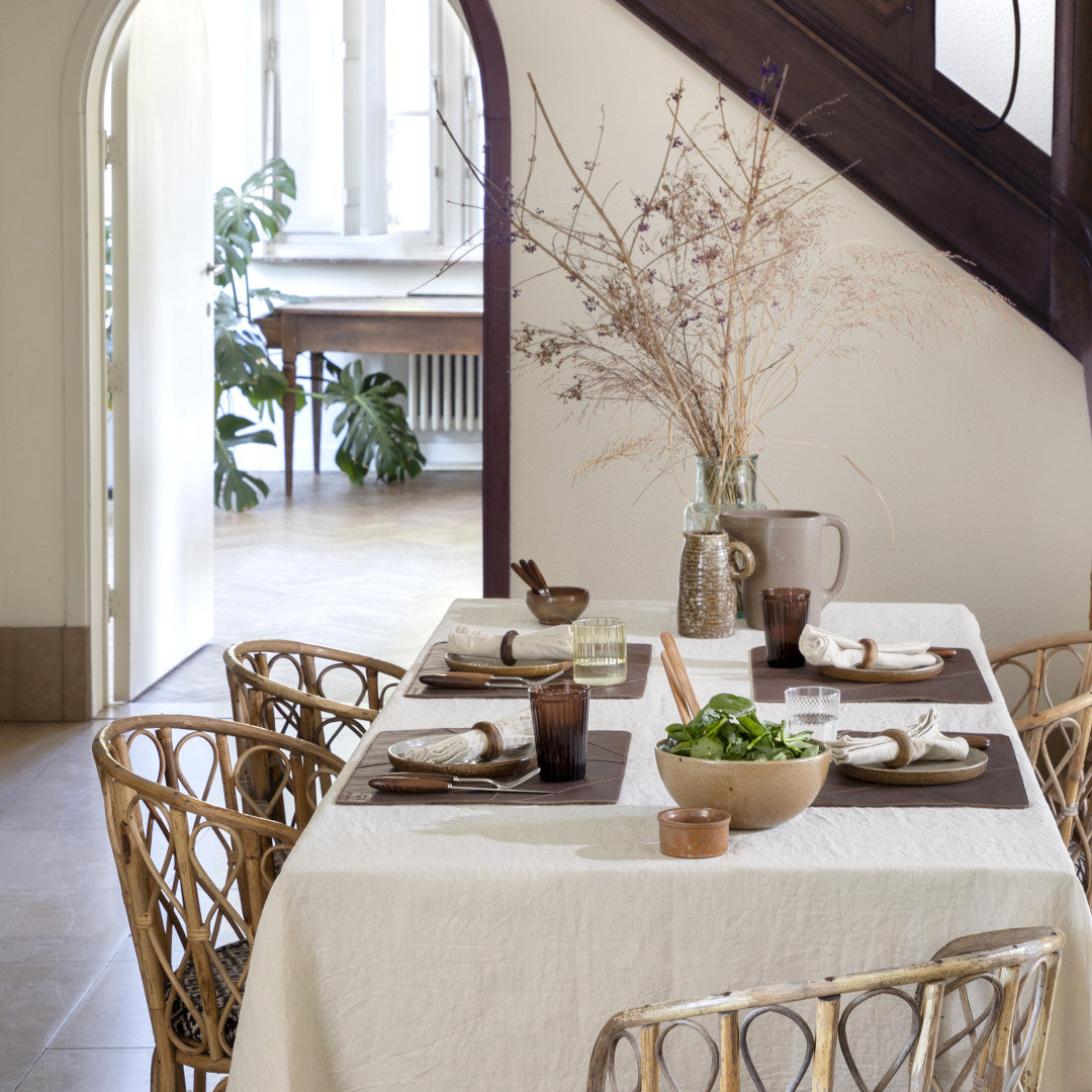 WOW Leinentischdecke, Essence Ivory - 180 x 300 cm, Innenraum-Ambiente