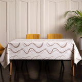 Wave Sand – Wachstuch Tischdecke mit Wellen und Textiloptik, Ambiente