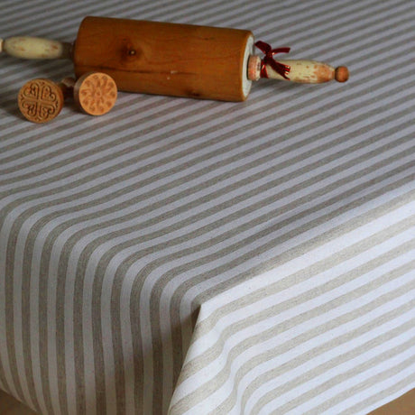 Abwaschbare Tischdecke in Leinenoptik mit Streifen in hellem Beige