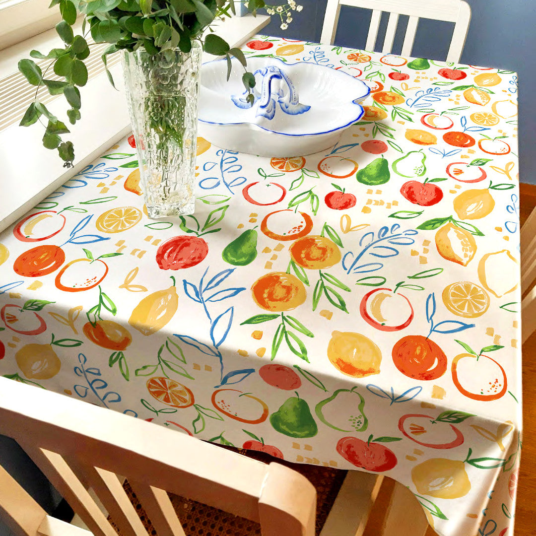 Amanda Weiß - Wachstuch Tischdecke mit Früchten