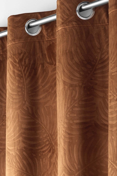 Analia geprägter Velours Braun – Verdunkelungsvorhang 140 x 240 cm, Nahaufnahme