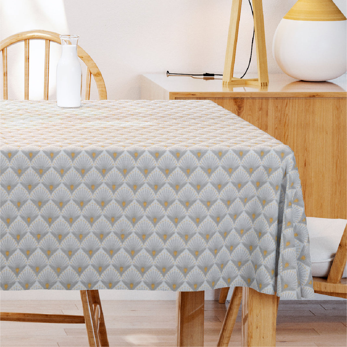 Baker Naturel - Abwaschbare Tischdecke mit schönem grafischem Motiv