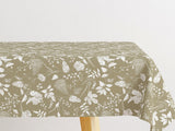 Briulov Welkgrün - Abwaschbare Tischdecke mit weißen Blättern und Blumen