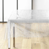 Ceruse - Tischfolie transparent mit Holzoptik, auf dem Tisch