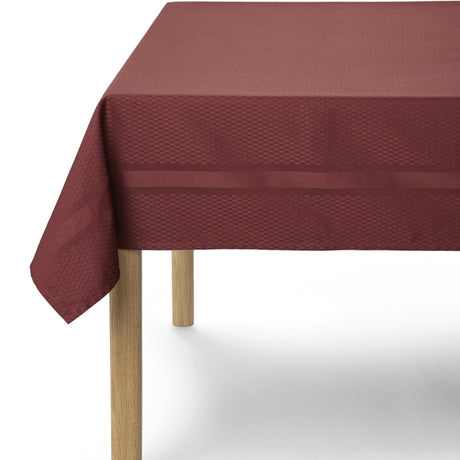 Compliments Damast Tischdecke Tile, Weinrot - 150 x 350 cm, Ambienteaufnahme