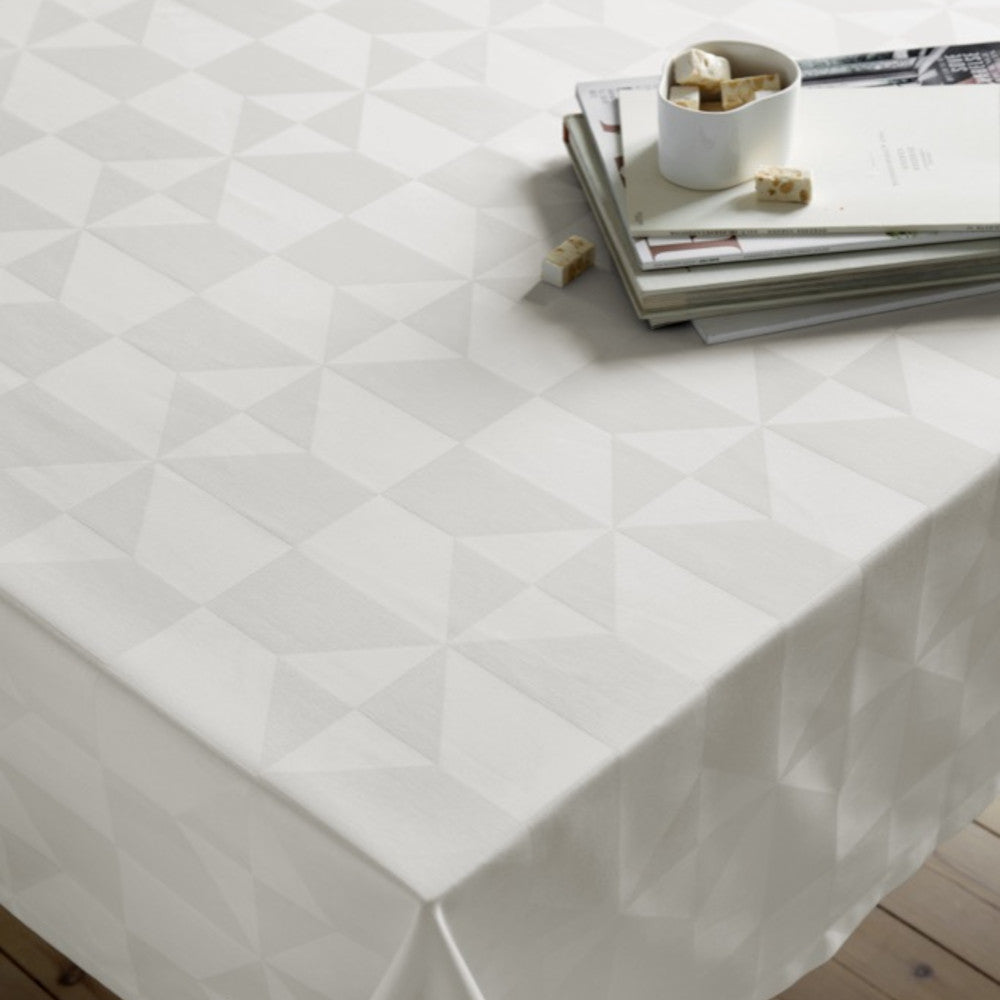 Compliments Damast Tischdecke Wind, Creme - Ø 180 cm