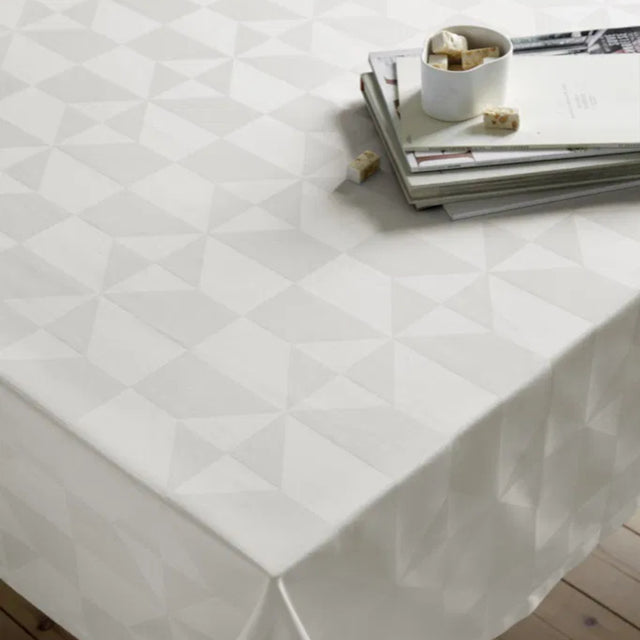 Compliments Wind Damasttischdecke, Creme - 140 x 180 cm