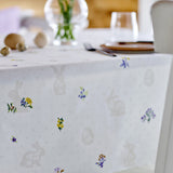 Easter Blossom - Södahl abwaschbare Ostertischdecke aus 100% Baumwolle mit rutschfester Unterseite, Nahaufnahme
