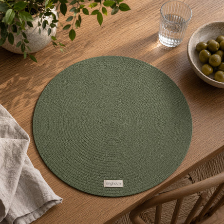 Engholm Thor Rundes Tischset in Armygrün – Ø40 cm, Ambiente