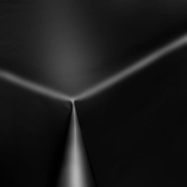 Uni Color - Einfarbige, halbglänzende Wachstuch Tischdecke, 140 cm breit - Schwarz