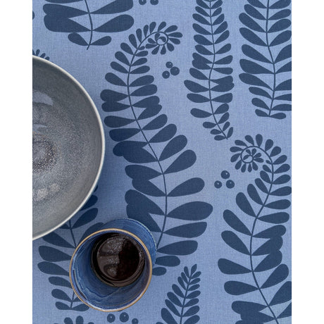 Fern Blue - Notes by Susanne Schjerning - Abwaschbare Tischdecke mit rutschfester Unterseite