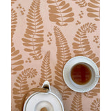 Fern Sweet Almond - Notes by Susanne Schjerning - abwaschbare Tischdecke mit rutschfester Unterseite