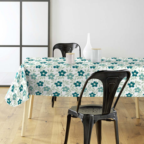 Flory Blue - Elegante Wachstuch Tischdecke mit frischen blauen Blumen, Ambienteaufnahme
