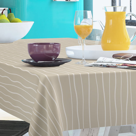 Fluvio Tan – Wachstuch Tischdecke mit natürlichen Wellen in elegantem Design