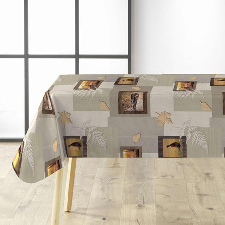 Hunting Mind - Wachstuch Tischdecke mit Rotwild und Jagdmotiven, auf dem Tisch