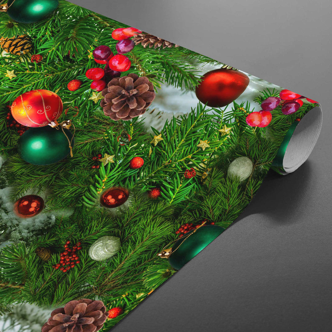 Weihnachten in Hülle und Fülle – schöne Wachstuch Tischdecke mit farbenfrohem Weihnachtsschmuck